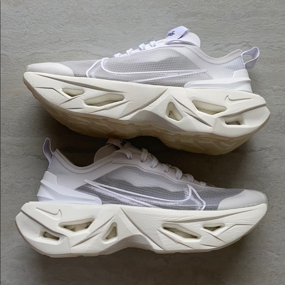 NWT Nike ZoomX Vista Grind white